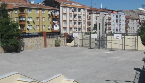 Necip Fazıl Kısakürek Lisesi